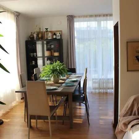 Detached House - 10 Min Walk To The Beach, Garden, Bbq, 40insmarttv, Parking * 利耶帕亚